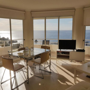 Гостиница The Sunrise of your Dreams with Total Ocean View  Фуншал